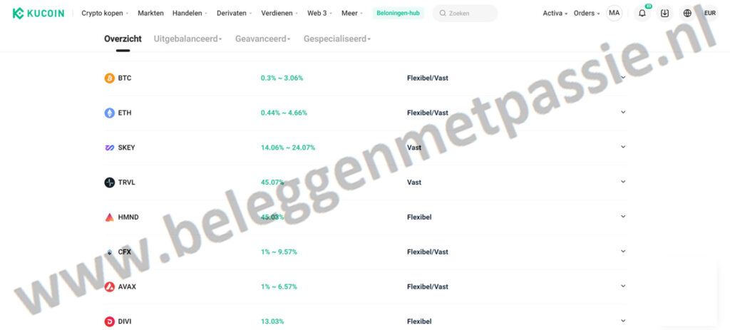Op deze foto zie je KuCoin Earn. Gratis rente van crypto
